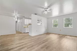 1304 Delano St, Austin, TX 78721 - Photo 7