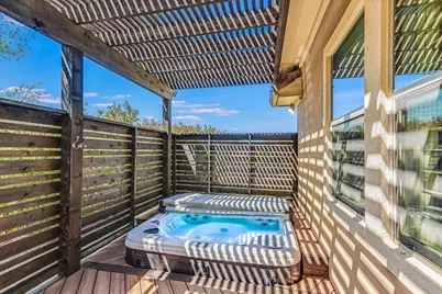 12229 Long Bay Cove, Austin, TX 78732 - Photo 9