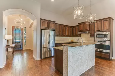 12229 Long Bay Cove, Austin, TX 78732 - Photo 11