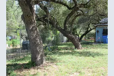 17801 Lafayette Park Road, Jonestown, TX 78645 - Photo 5