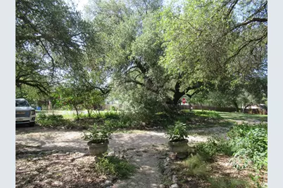 17801 Lafayette Park Road, Jonestown, TX 78645 - Photo 1