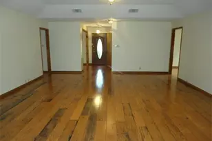 9903 Grand Oak Dr, Austin, TX 78750 - Photo 7