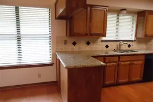 9903 Grand Oak Dr, Austin, TX 78750 - Photo 11