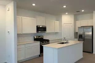 577 Sormonne Loop, Kyle, TX 78640 - Photo 7