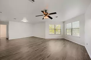4508 Peach Grove Rd, Austin, TX 78744 - Photo 13