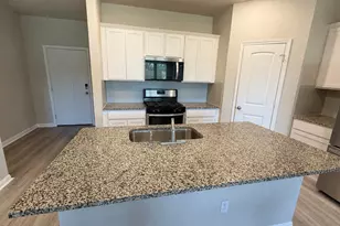 197 Arrowhead Vine St, Leander, TX 78641 - Photo 3