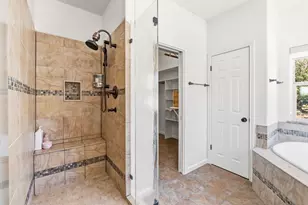18113 Travis Dr, Lago Vista, TX 78645 - Photo 13