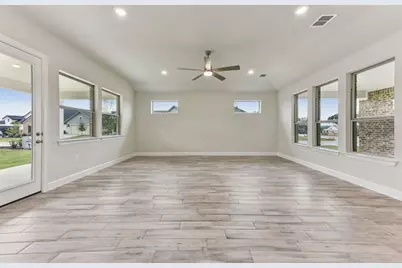 341 Sprinting Peak Drive, San Marcos, TX 78666 - Photo 7