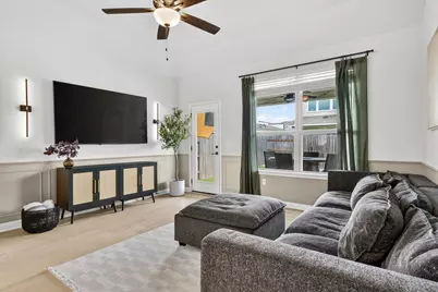 8604 Cottage Rose Drive, Austin, TX 78744 - Photo 7
