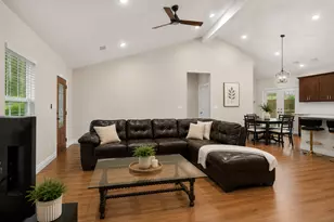 104 Bill St, Elgin, TX 78621 - Photo 3