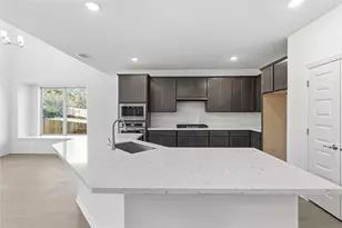 520 Tubman Dr, Kyle, TX 78640 - Photo 3