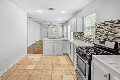 6906 Carver Avenue #A, Austin, TX 78752 - Photo 15