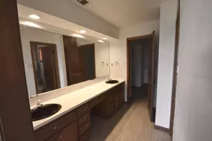 4603 Twin Valley Cir, Austin, TX 78731 - Photo 17