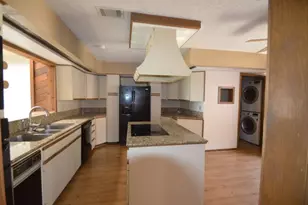 4603 Twin Valley Cir, Austin, TX 78731 - Photo 7