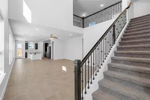 121 Rangel Dr, Liberty Hill, TX 78642 - Photo 5