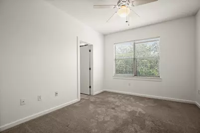 1201 Grove Boulevard #1103, Austin, TX 78741 - Photo 15
