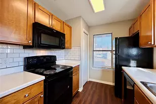 8905 Schick Rd, Austin, TX 78729 - Photo 5