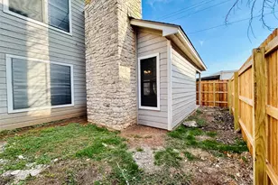 8905 Schick Rd, Austin, TX 78729 - Photo 21