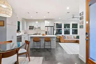 1709 Perez St, Austin, TX 78721 - Photo 9