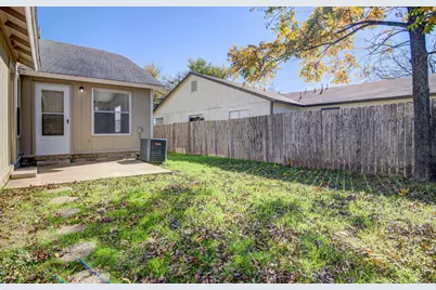 8110 West Gate Boulevard #B, Austin, TX 78745 - Photo 17
