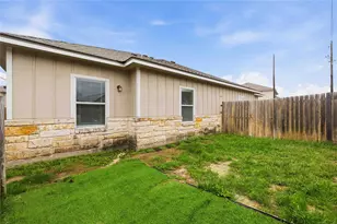 404 Carl Shipp Dr, Liberty Hill, TX 78642 - Photo 17