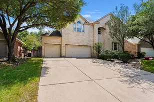 3411 Latimer Dr, Austin, TX 78732 - Photo 3