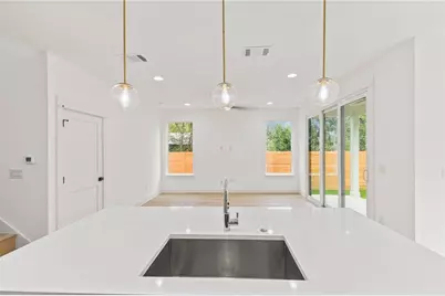 3321 Hemlock Avenue #2, Austin, TX 78722 - Photo 11