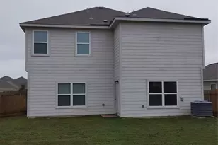 14024 Prairie Schooner Pass, Elgin, TX 78621 - Photo 3
