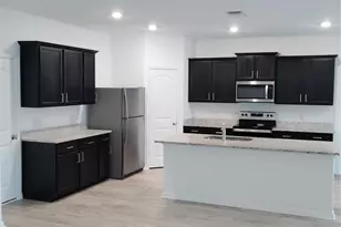 14024 Prairie Schooner Pass, Elgin, TX 78621 - Photo 7