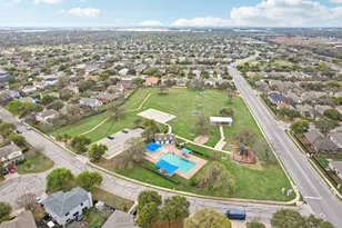 611 Haley's Cove, Leander, TX 78641 - Photo 27