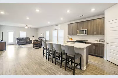 10310 Mager Lane, Hutto, TX 78634 - Photo 3