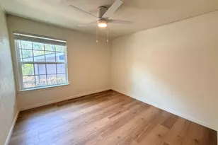 4606 S 2nd St, Austin, TX 78745 - Photo 7