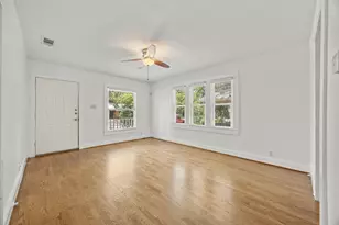 708 Keasbey St, Austin, TX 78751 - Photo 9