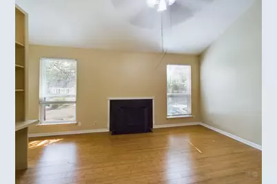 1000 W 26th Street #210, Austin, TX 78705 - Photo 5
