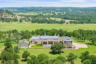 371 Achtzehn Rd, Fredericksburg, TX 78624 - Photo 1