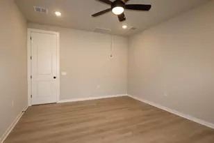 761 Clarissa St, Buda, TX 78610 - Photo 11