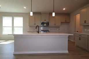 761 Clarissa St, Buda, TX 78610 - Photo 5