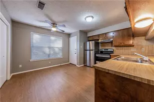 8106 Dunn St St, Austin, TX 78745 - Photo 7