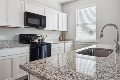 202 Evans Street #1, Hutto, TX 78634 - Photo 15