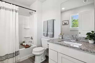 202 Evans St, Hutto, TX 78634 - Photo 13