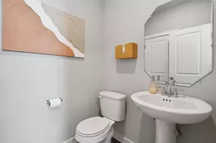 202 Evans St, Hutto, TX 78634 - Photo 23