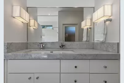 1712 W 10th Street W, Austin, TX 78703 - Photo 15