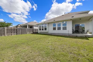 109 Broken Oak Dr, Liberty Hill, TX 78642 - Photo 23