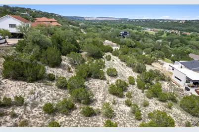 13607 Hunters Pass, Austin, TX 78734 - Photo 3