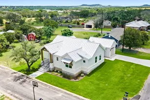 501 Ranchview Dr, Johnson City, TX 78636 - Photo 27