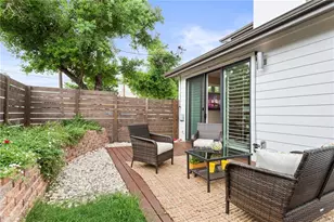 1412 Perez St, Austin, TX 78721 - Photo 13