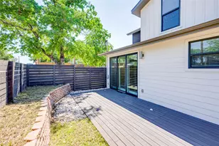 1412 Perez St, Austin, TX 78721 - Photo 21