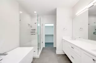 1412 Perez St, Austin, TX 78721 - Photo 9