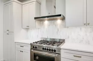 1412 Perez St, Austin, TX 78721 - Photo 5