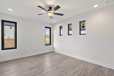 711 N Paleface Ranch Road #9, Spicewood, TX 78669 - Photo 11